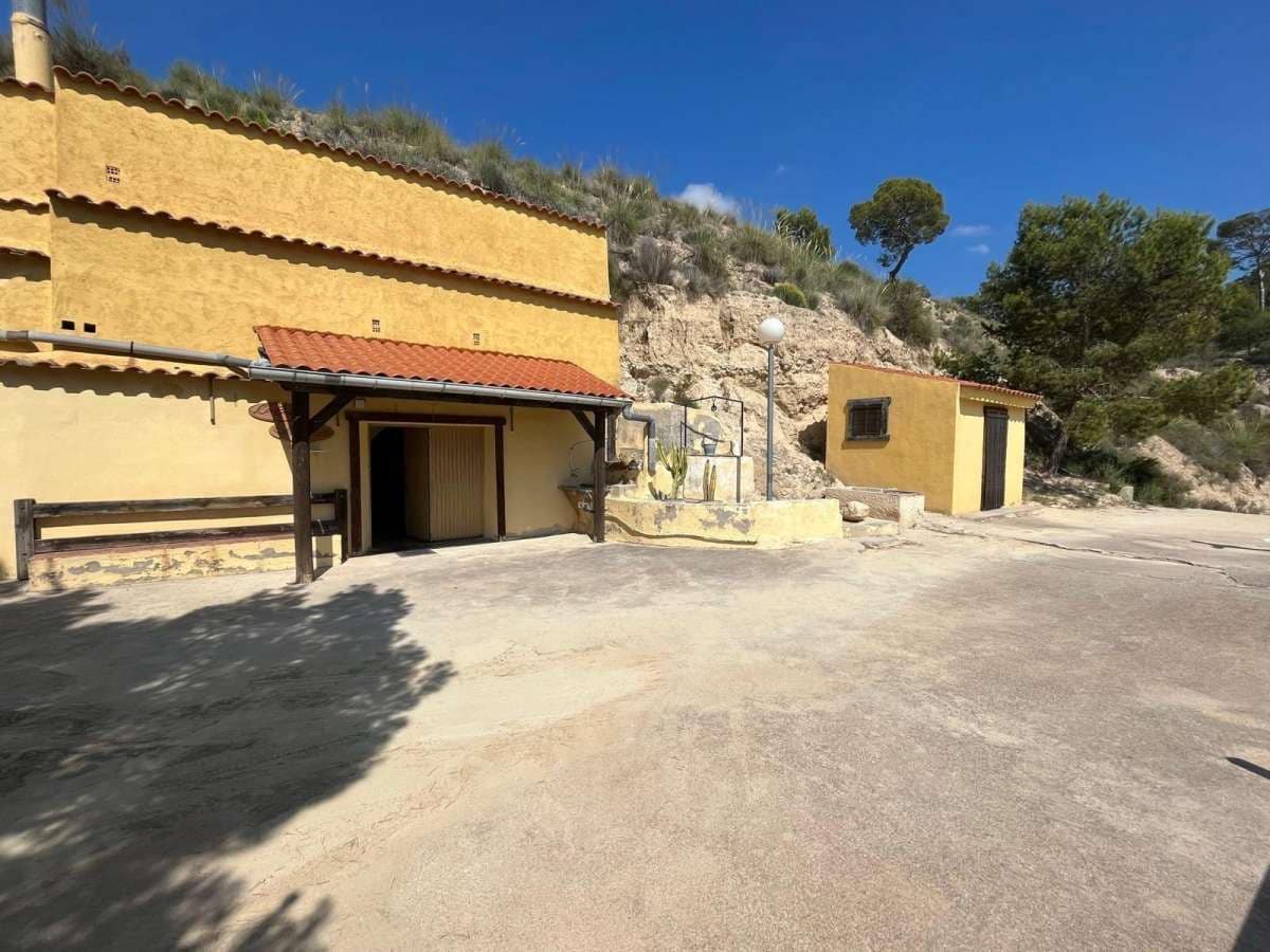 3 bedroom Cave House for sale in Abanilla - € 180,000 (Ref: 9834479)