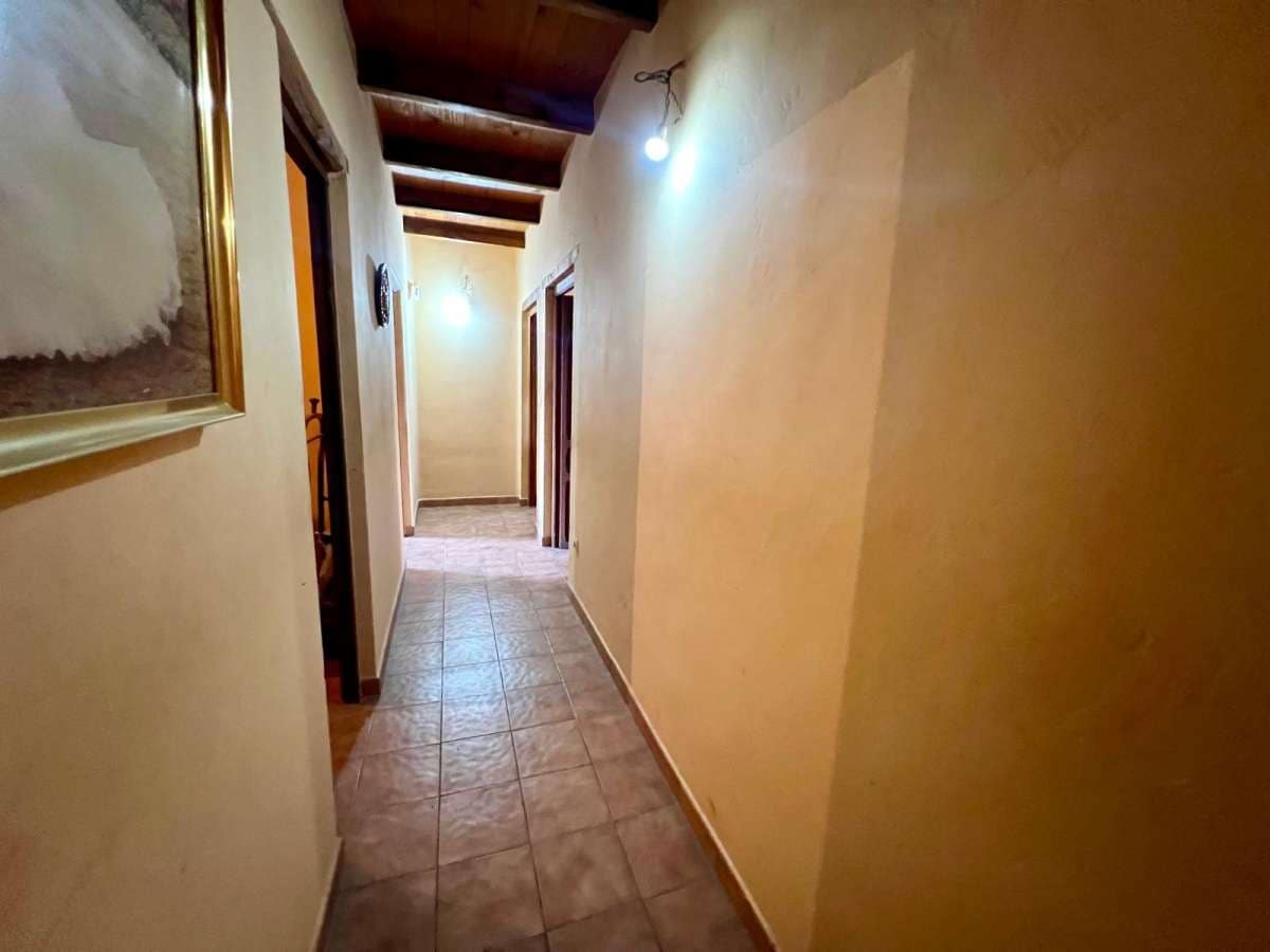 4 bedroom Finca/Country House for sale in Pinoso - € 176,995 (Ref: 9834482)