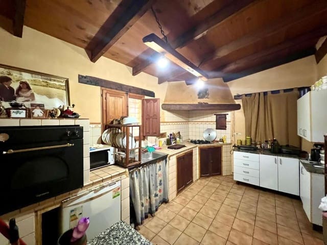 4 soveværelse Finca/Landehus til salg i Pinoso - € 176.995 (Ref: 9834482)
