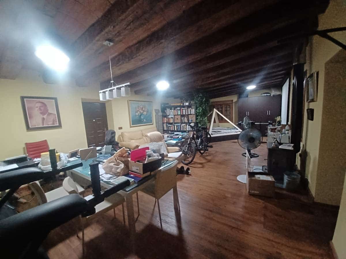 3 bedroom Finca/Country House for sale in Gea y Truyols - € 590,000 (Ref: 9834484)