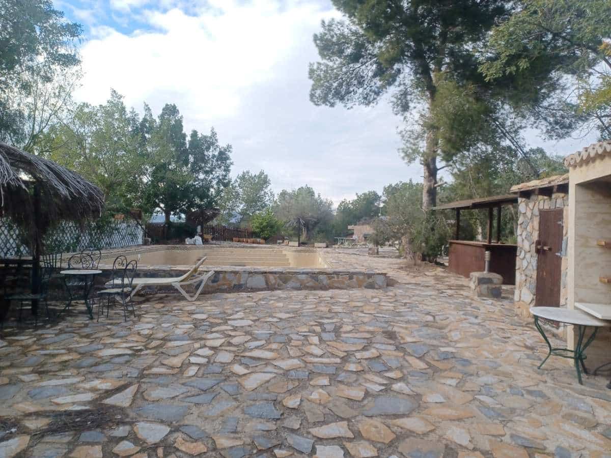 3 bedroom Finca/Country House for sale in Gea y Truyols - € 590,000 (Ref: 9834484)