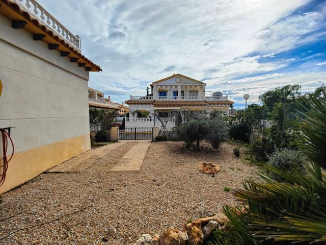 Casa de 3 habitaciones en Orihuela Costa, Orihuela en venta - 235.000 € (Ref: 9834486)