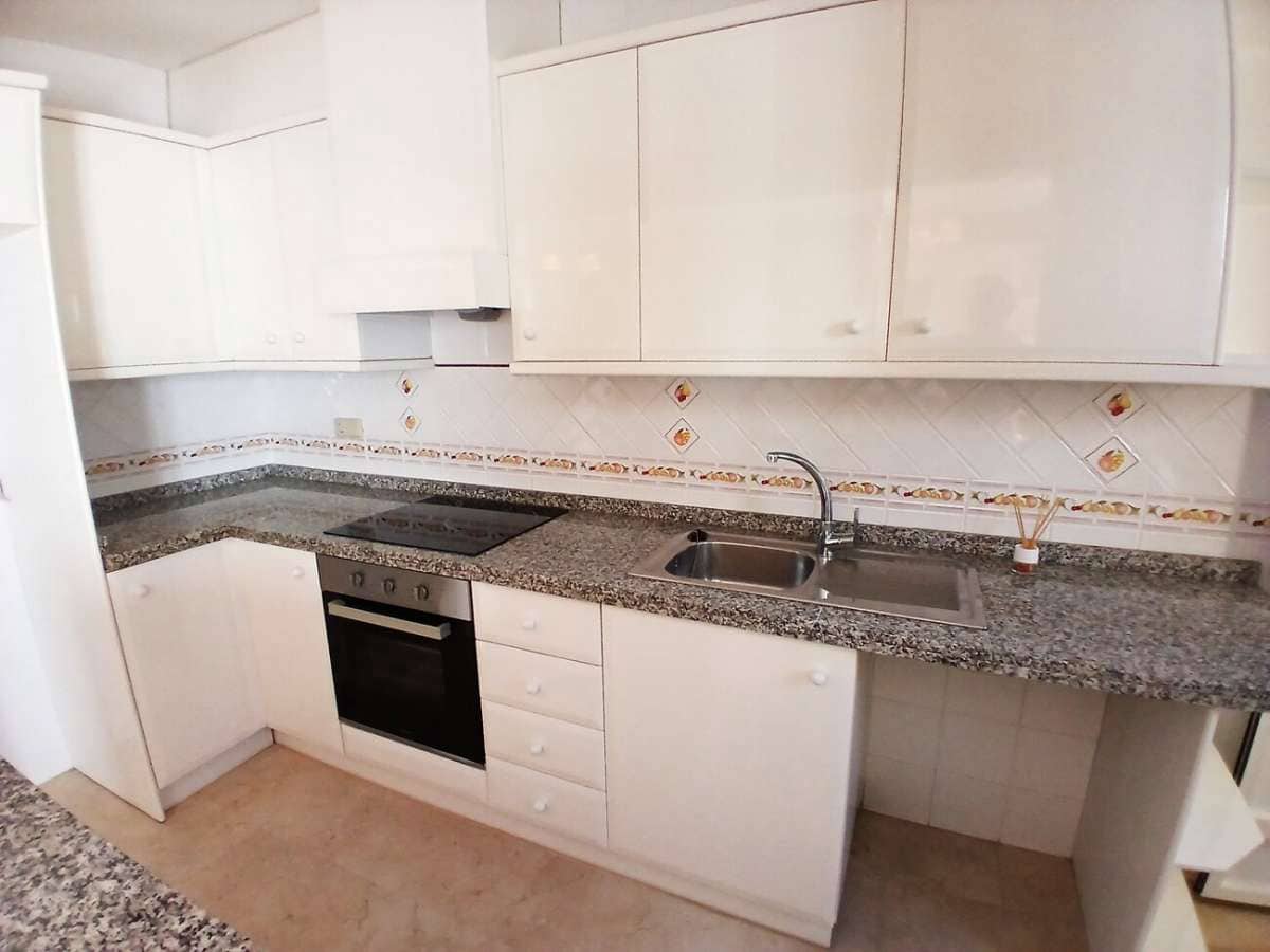 2 quarto Moradia Geminada para venda em Villamartin - 229 000 € (Ref: 9834488)