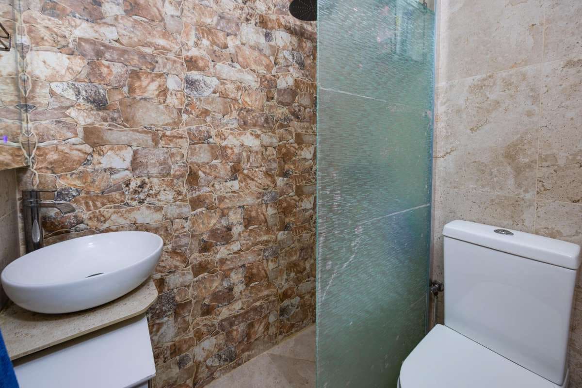2 chambre Bungalow à vendre à Torrevieja - 129 999 € (Ref: 9834492)