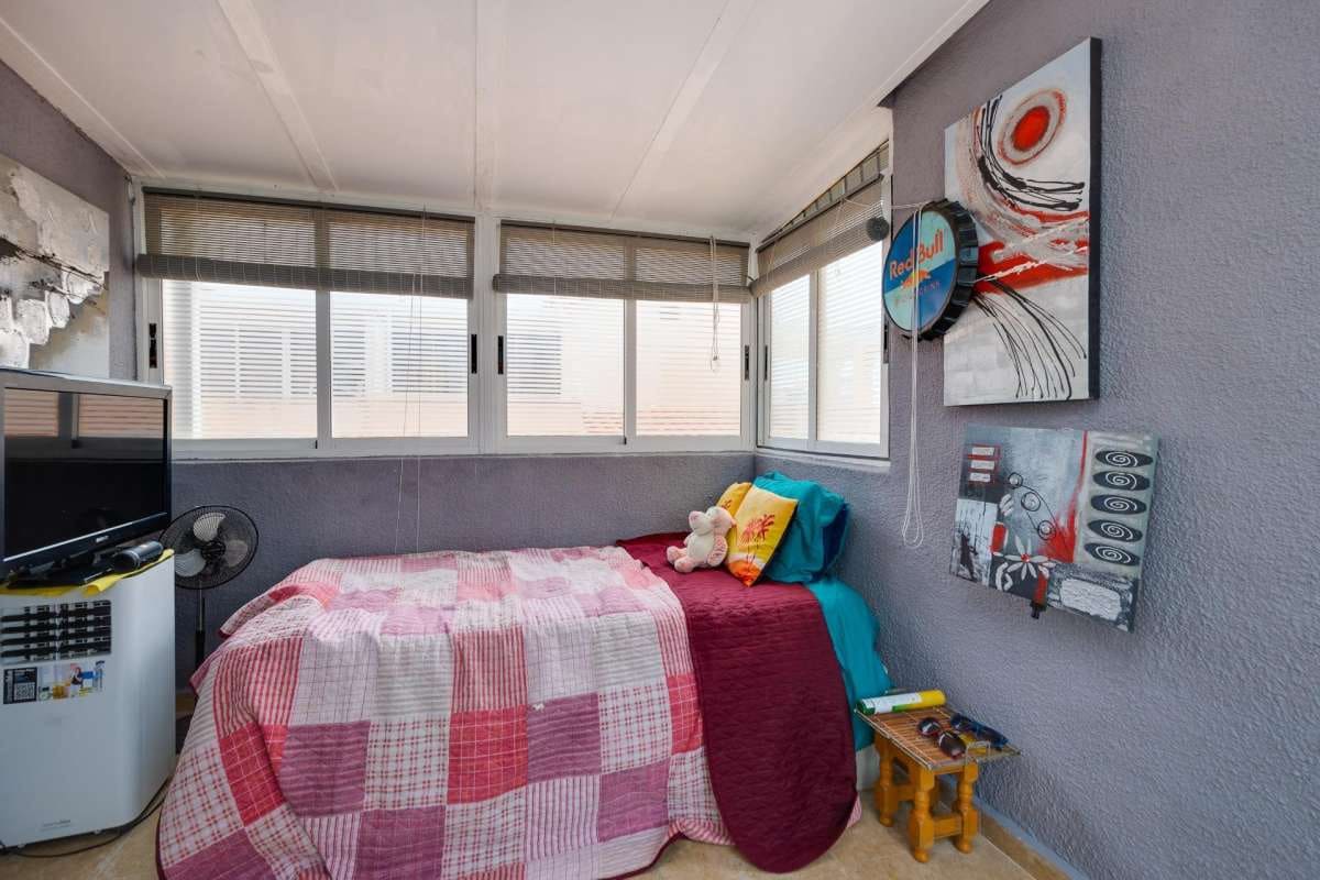 2 chambre Bungalow à vendre à Torrevieja - 129 999 € (Ref: 9834492)