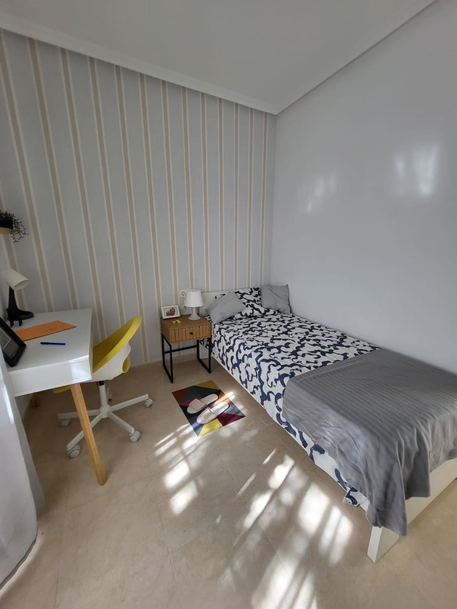 3 quarto Moradia Geminada para venda em San Miguel de Salinas - 229 000 € (Ref: 9834495)