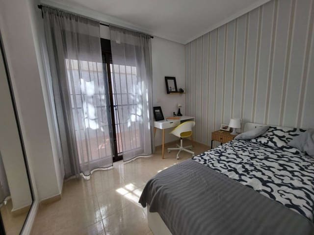 3 quarto Moradia Geminada para venda em San Miguel de Salinas - 229 000 € (Ref: 9834495)