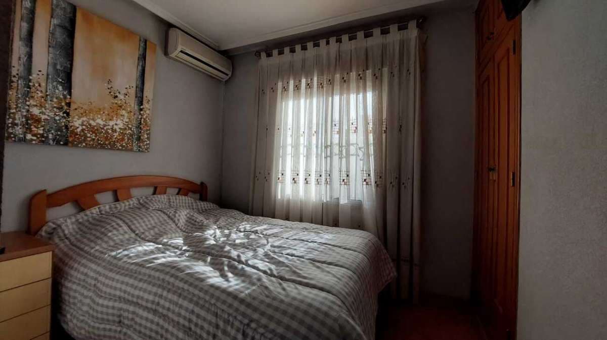 2 chambre Villa/Maison Semi-Mitoyenne à vendre à Orihuela Costa - 168 000 € (Ref: 9834496)
