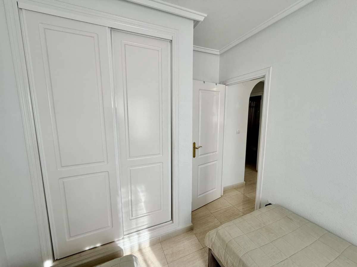 2 bedroom Townhouse for sale in Rojales - € 210,000 (Ref: 9834497)