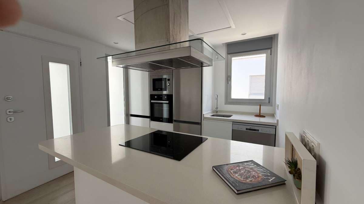 5 slaapkamer Halfvrijstaande villa te koop in Orihuela - € 285.000 (Ref: 9834508)