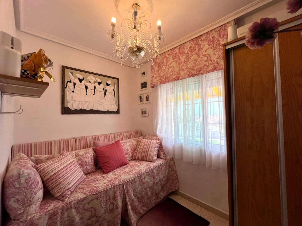 2 chambre Bungalow à vendre à Torrevieja - 180 000 € (Ref: 9834513)