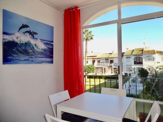 1 chambre Bungalow à vendre à Torrevieja avec piscine - 109 500 € (Ref: 9872319)