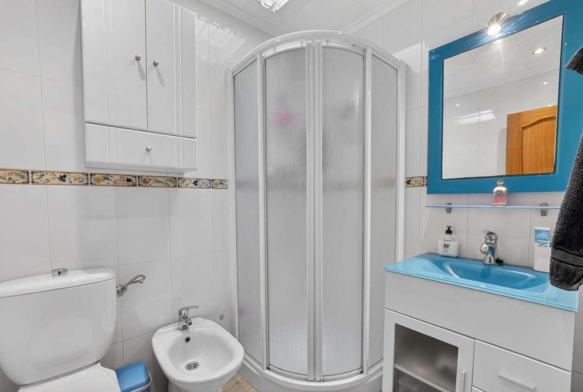 2 soveværelse Bungalow til salg i Torrevieja - € 135.000 (Ref: 9874147)
