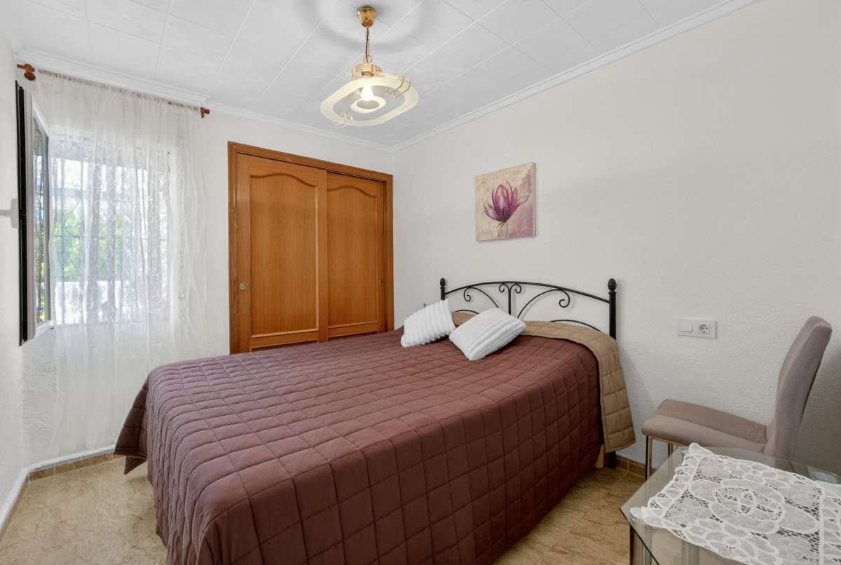 2 soveværelse Bungalow til salg i Torrevieja - € 135.000 (Ref: 9874147)