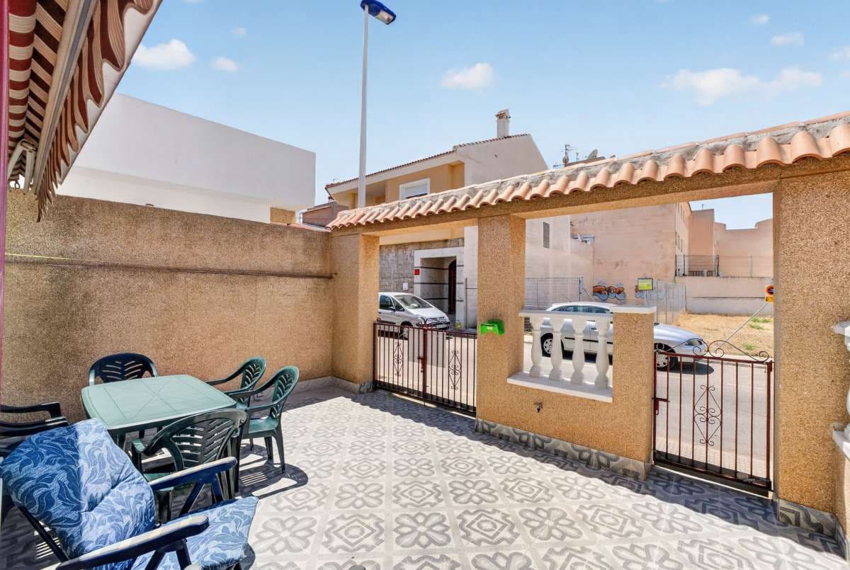 3 slaapkamer Rijtjeshuis te koop in Lo Pagan - € 169.990 (Ref: 9953161)