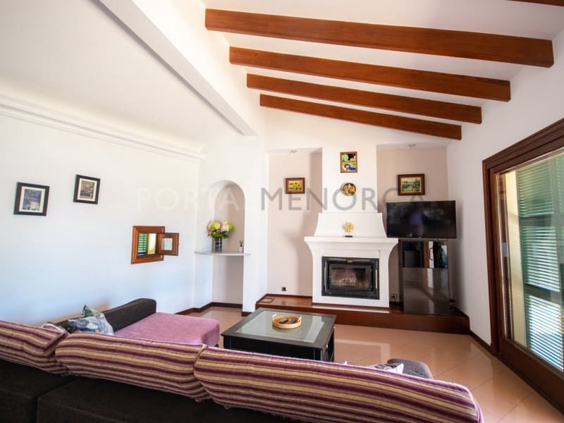 4 soveværelse Villa til salg i Cala Blanca med swimmingpool garage - € 1.330.000 (Ref: 7034060)