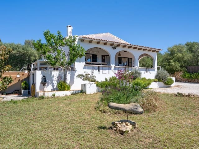 4 soveværelse Finca/Landehus til salg i La Argentina, Alayor / Alaior med swimmingpool - € 985.000 (Ref: 8298328)