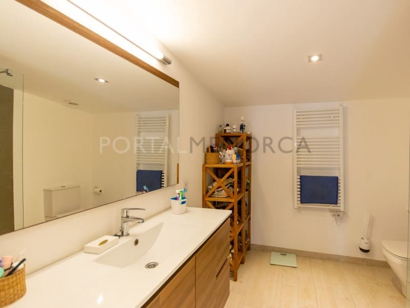 5 soveværelse Byhus til salg i Ciutadella de Menorca med garage - € 750.000 (Ref: 8970660)