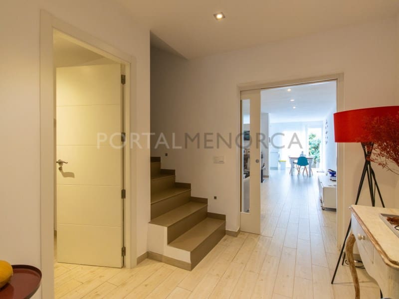 5 soveværelse Byhus til salg i Ciutadella de Menorca med garage - € 750.000 (Ref: 8970660)