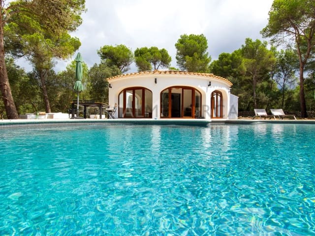 3 soveværelse Finca/Landehus til salg i Ferreries med swimmingpool - € 1.350.000 (Ref: 9128556)