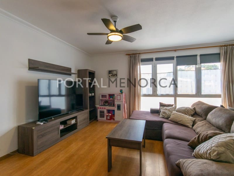 4 bedroom Flat for sale in Es Mercadal - € 336,000 (Ref: 9322565)