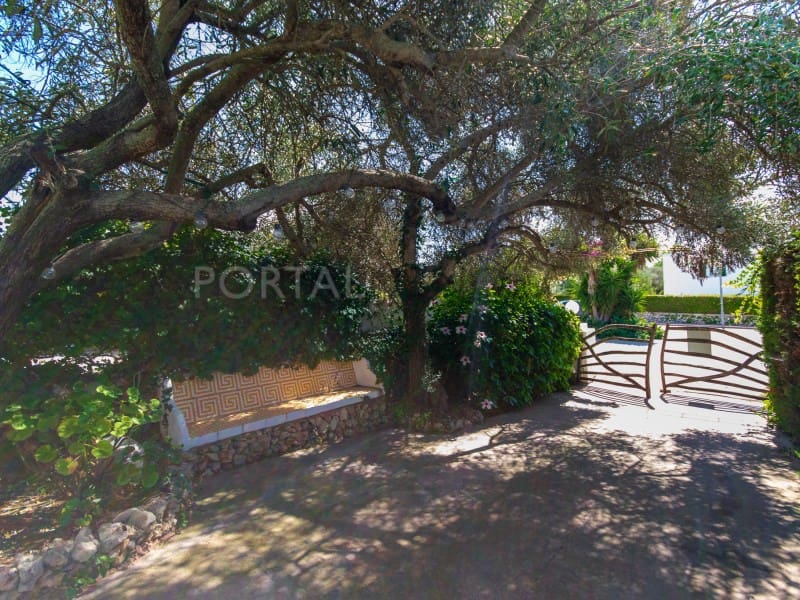 4 bedroom Villa for sale in Cala Galdana with pool - € 695,000 (Ref: 9619158)