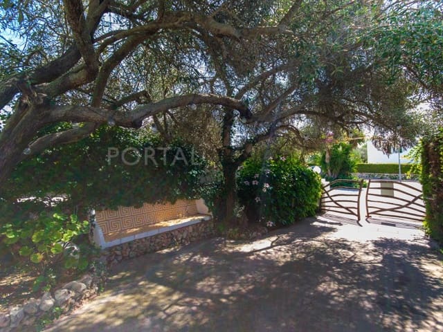 4 bedroom Villa for sale in Cala Galdana, Ferreries with pool - € 695,000 (Ref: 9619158)