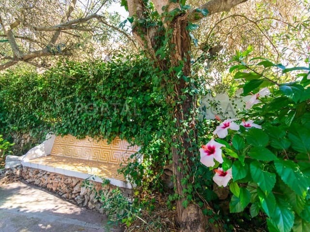 4 bedroom Villa for sale in Cala Galdana, Ferreries with pool - € 695,000 (Ref: 9619158)