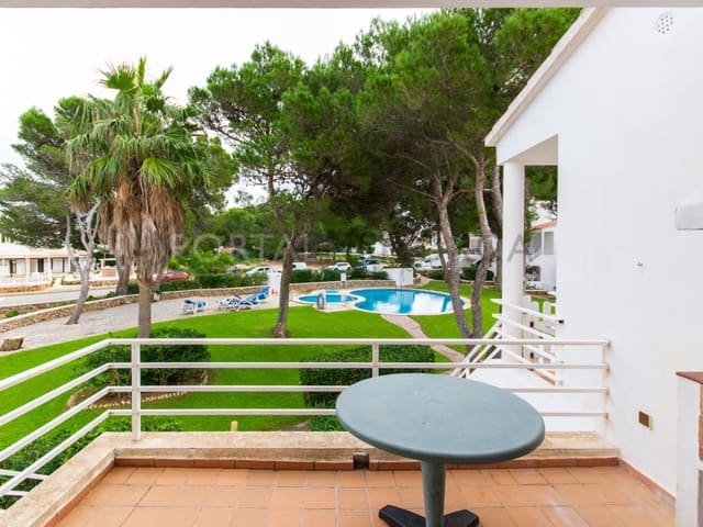 2 sovrum Lägenhet till salu i Port d'Addaia, Es Mercadal med pool - 245 000 € (Ref: 9629898)