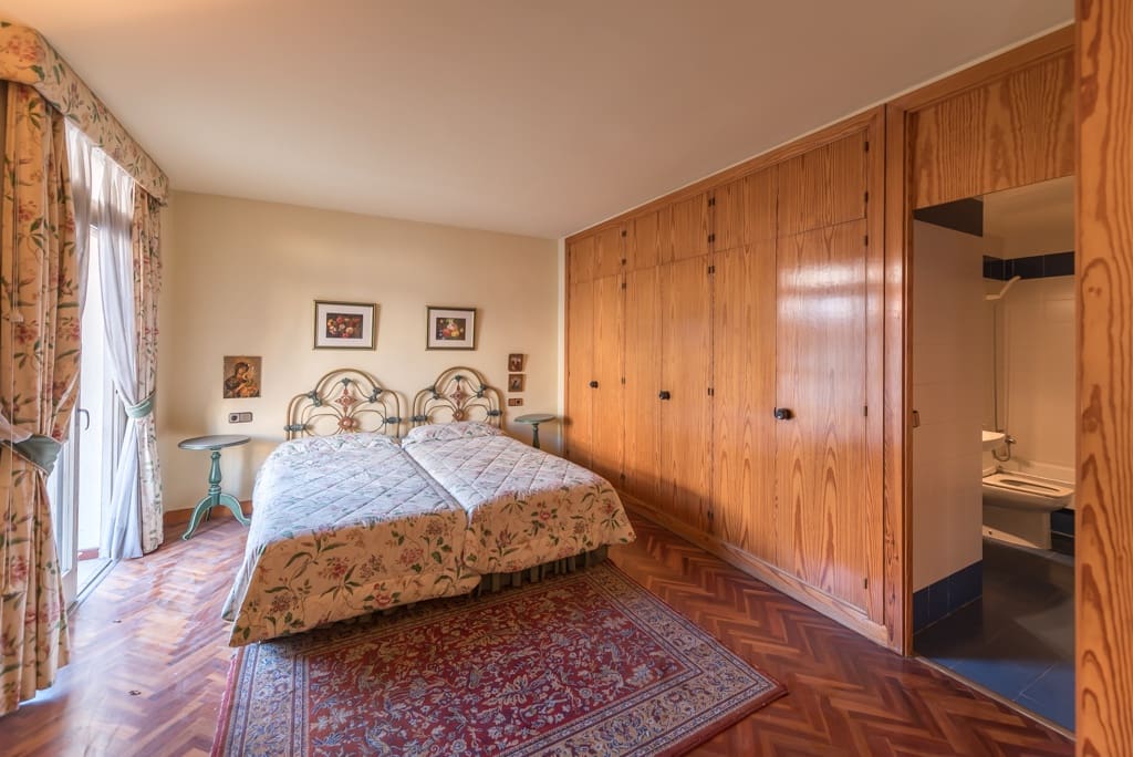 3 bedroom Flat for sale in Palma de Mallorca - € 625,000 (Ref: 6547058)