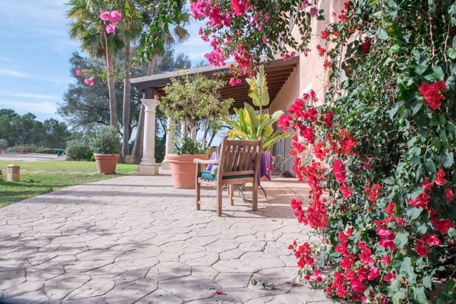 5 chambre Finca/Maison de Campagne à vendre à Sant Joan avec piscine - 2 295 000 € (Ref: 6547411)