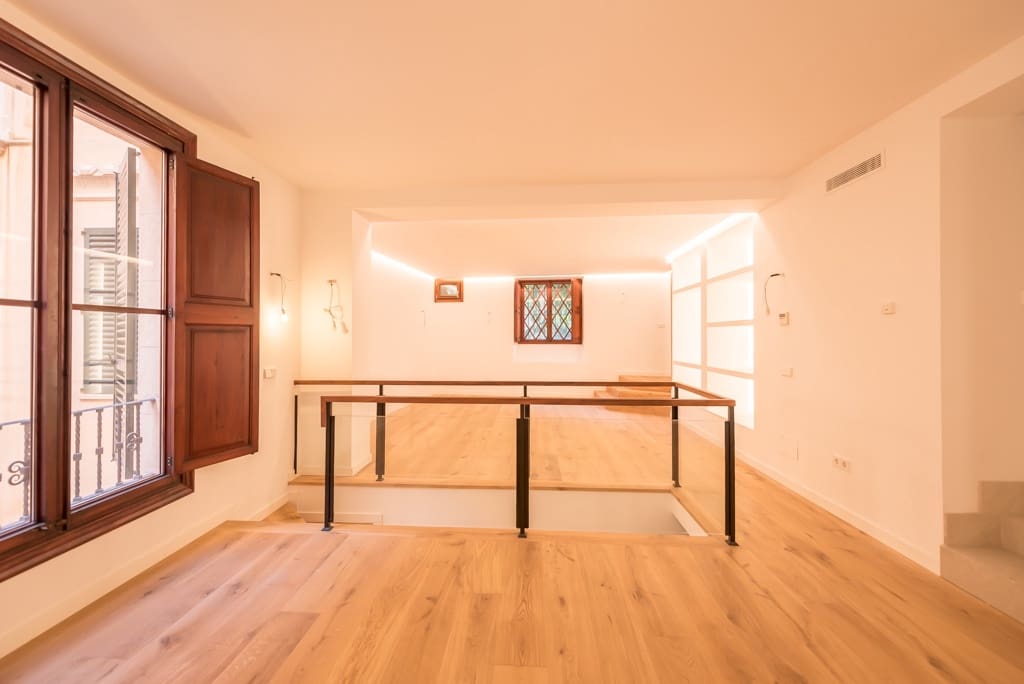Piso de 2 habitaciones en Palma de Mallorca en venta - 1.235.000 € (Ref: 6547422)