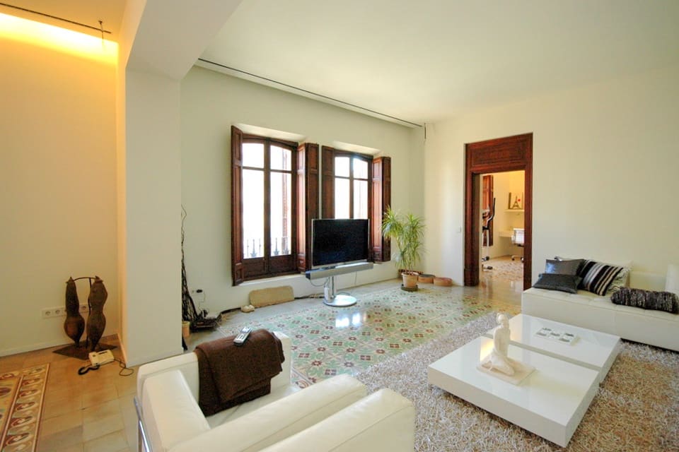 4 bedroom Flat for sale in Palma de Mallorca - € 980,000 (Ref: 6547427)