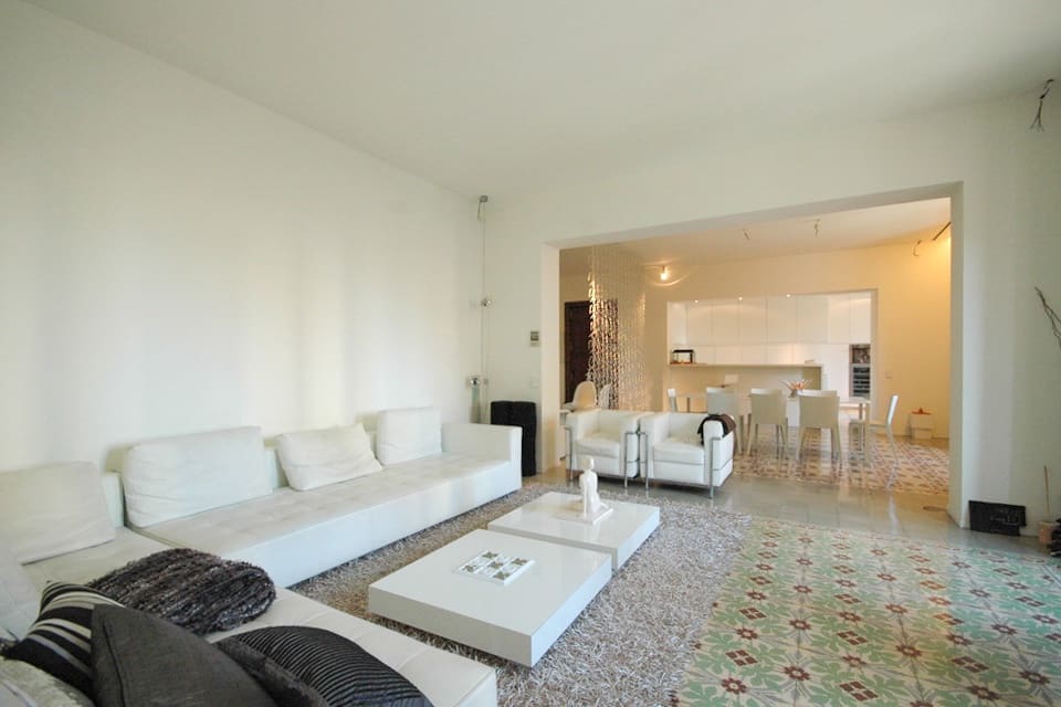 4 bedroom Flat for sale in Palma de Mallorca - € 980,000 (Ref: 6547427)