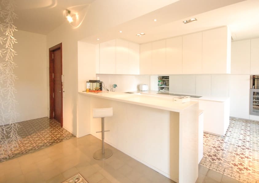 4 bedroom Flat for sale in Palma de Mallorca - € 980,000 (Ref: 6547427)