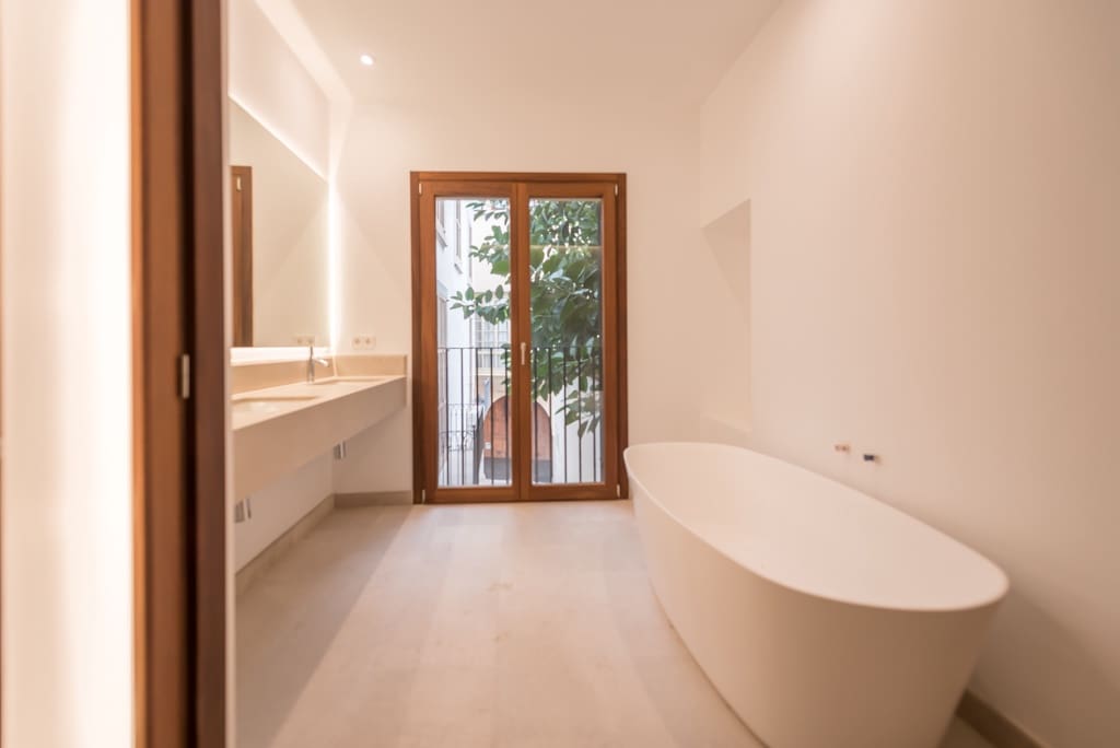 2 Zimmer Wohnung zu verkaufen in Palma de Mallorca mit Garage - 1.775.000 € (Ref: 6691827)