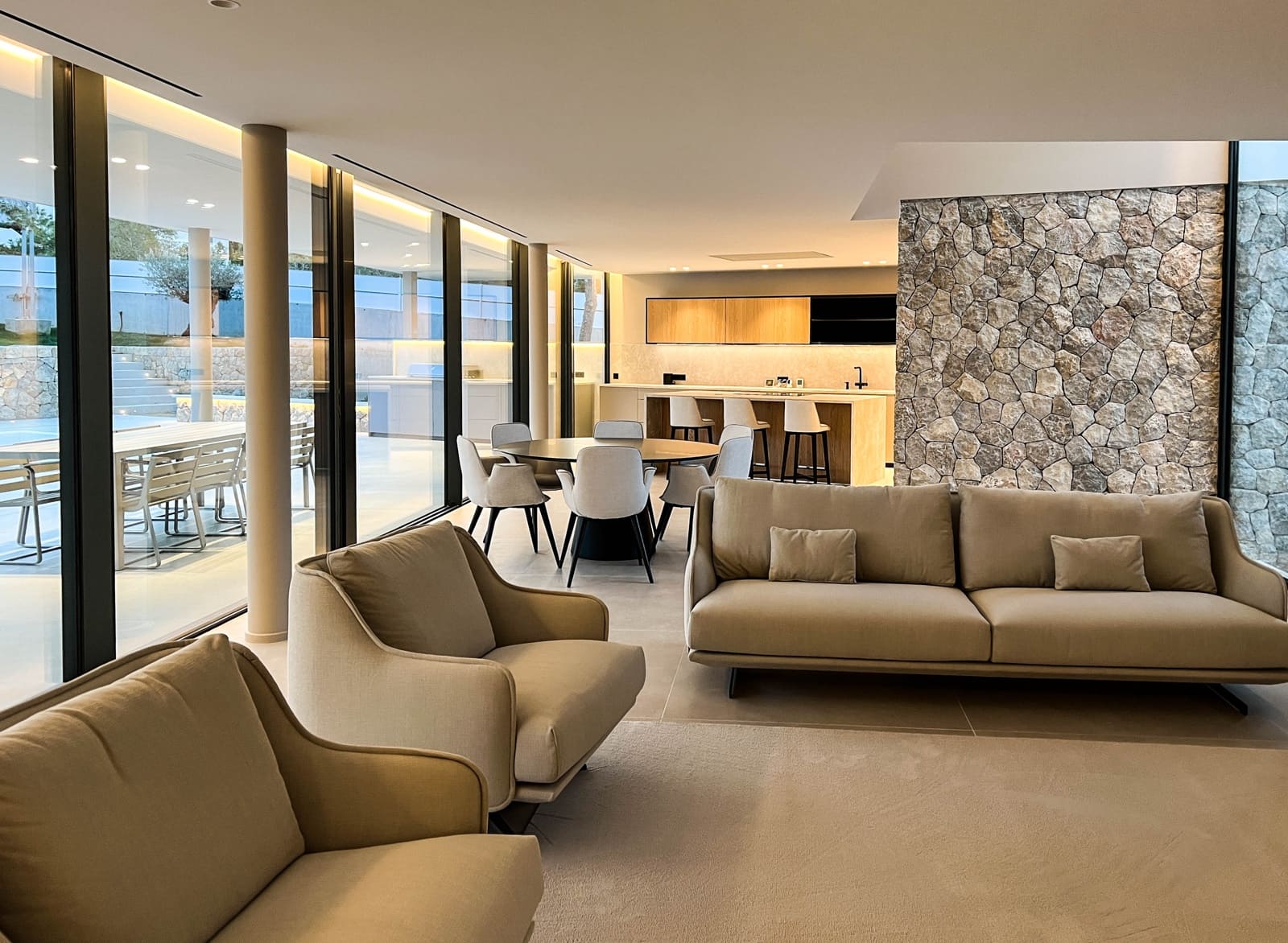 5 soveværelse Villa til salg i Santa Ponsa med swimmingpool garage - € 5.500.000 (Ref: 6801266)