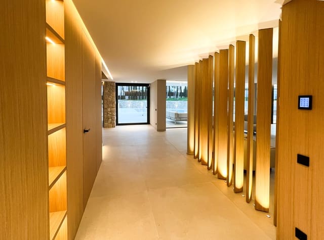 Chalet de 5 habitaciones en Santa Ponsa, Calvià en venta con piscina garaje - 5.500.000 € (Ref: 6801266)