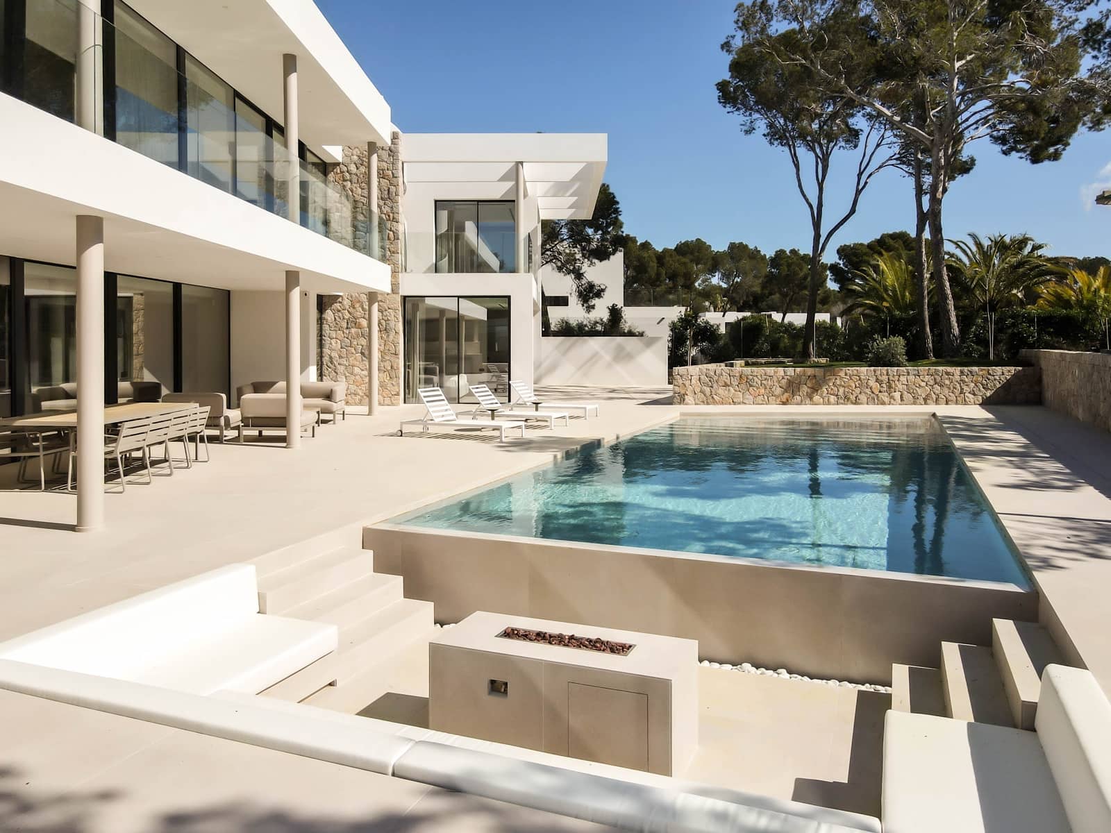 5 soveværelse Villa til salg i Santa Ponsa med swimmingpool garage - € 5.500.000 (Ref: 6801266)