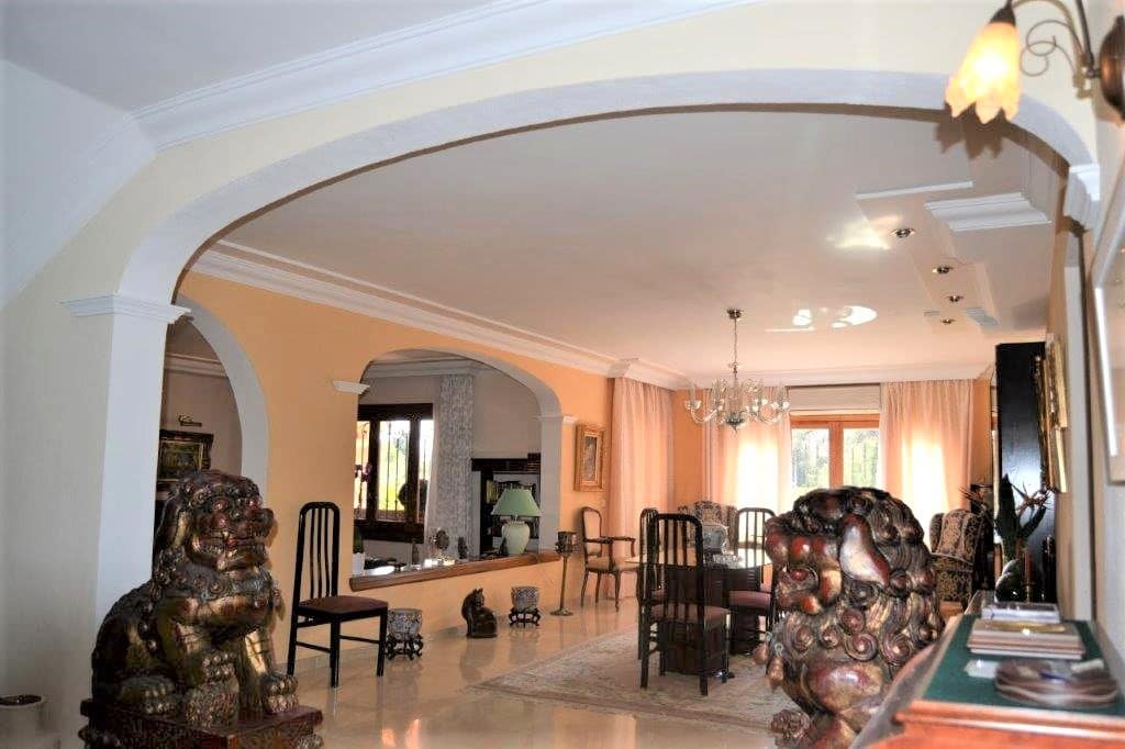 5 sypialnia Willa na sprzedaż w Costa d'en Blanes z basenem garażem - 2 200 000 € (Ref: 7004702)