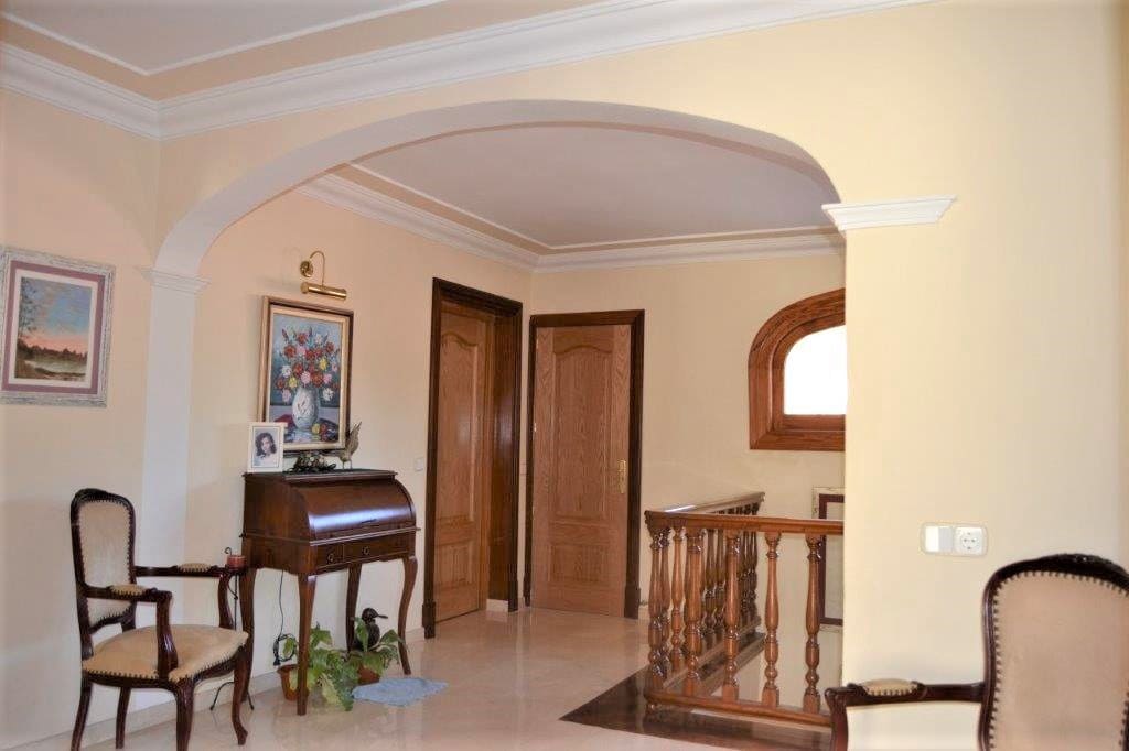 5 sypialnia Willa na sprzedaż w Costa d'en Blanes z basenem garażem - 2 200 000 € (Ref: 7004702)