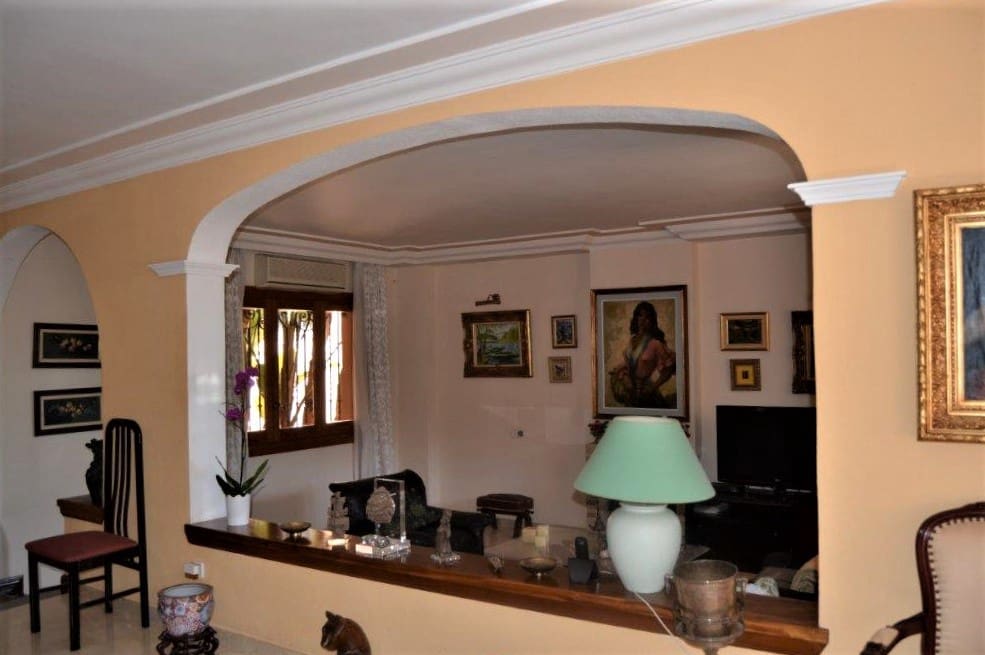 5 sypialnia Willa na sprzedaż w Costa d'en Blanes z basenem garażem - 2 200 000 € (Ref: 7004702)