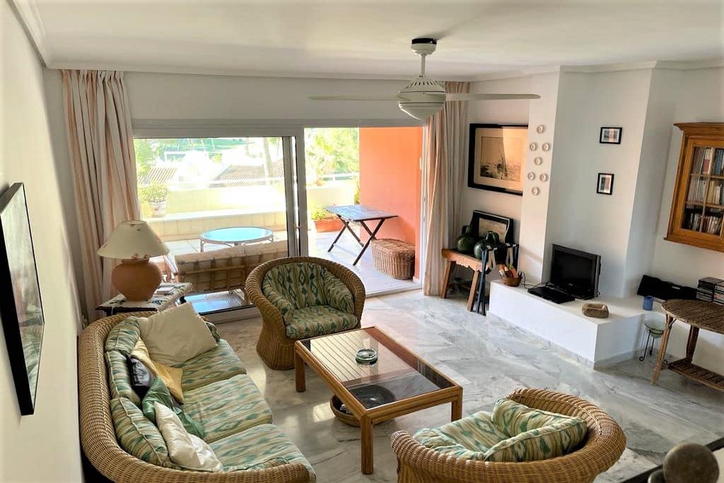 3 soveværelse Lejlighed til salg i Bendinat med swimmingpool garage - € 530.000 (Ref: 7051113)