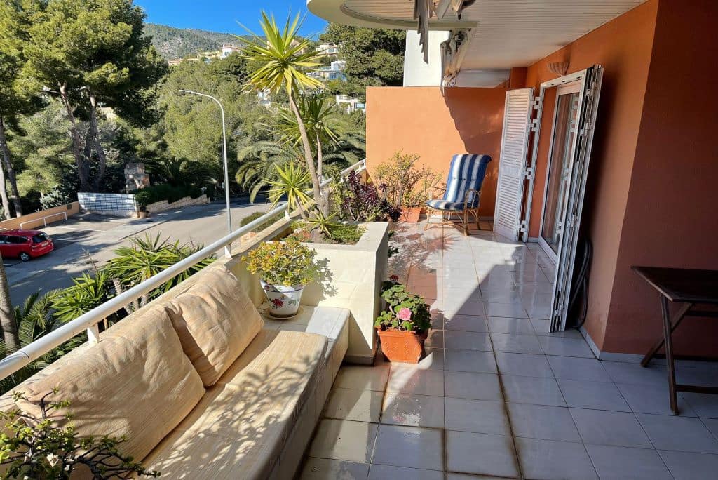 3 soveværelse Lejlighed til salg i Bendinat med swimmingpool garage - € 530.000 (Ref: 7051113)