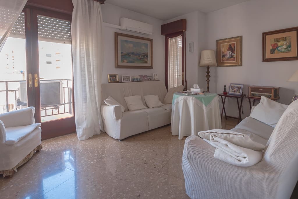 6 bedroom Flat for sale in Palma de Mallorca with garage - € 1,300,000 (Ref: 7352446)