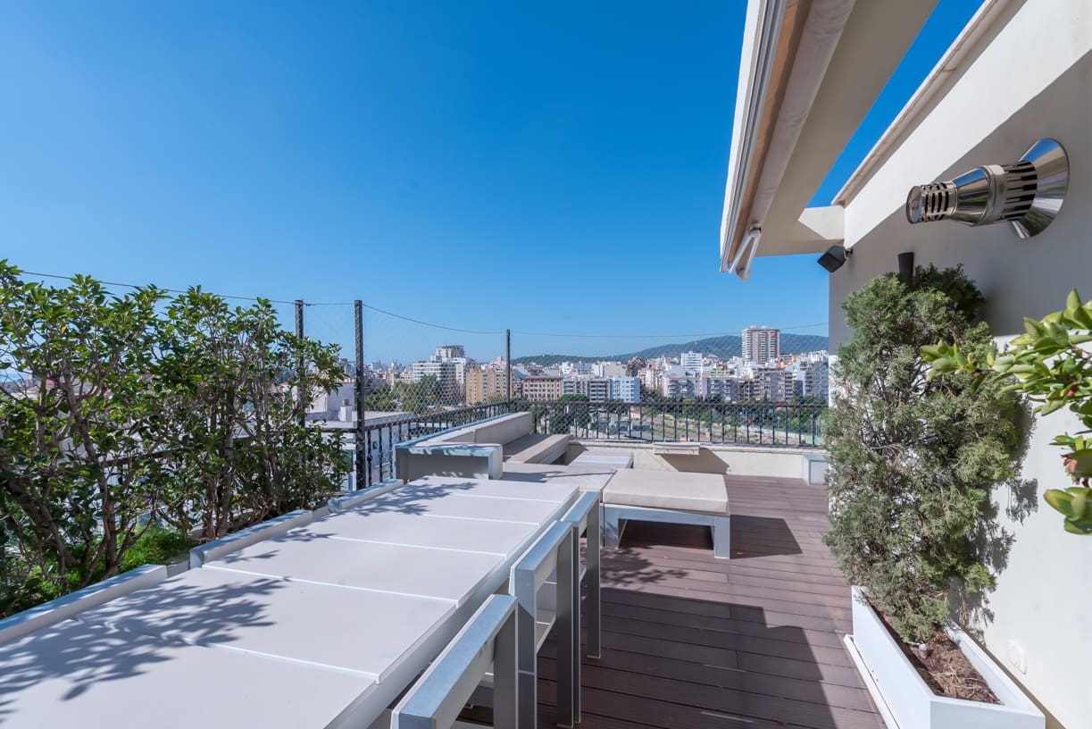 5 sypialnia Penthouse na sprzedaż w Palma de Mallorca z garażem - 1 950 000 € (Ref: 7843971)
