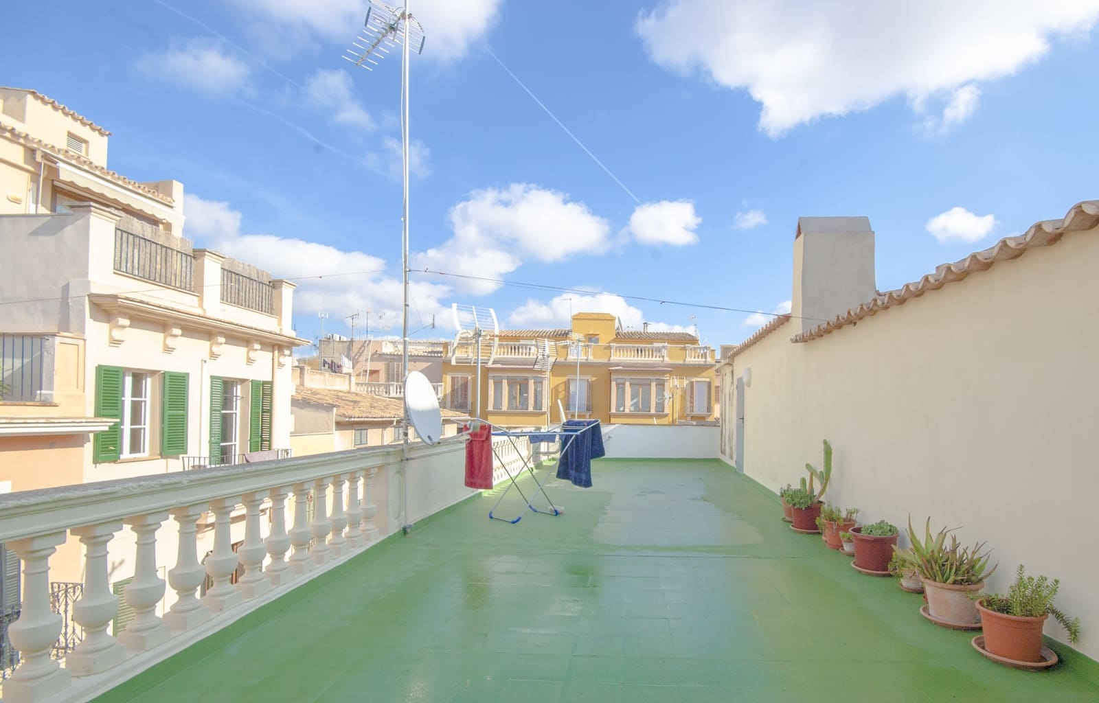 1 bedroom Apartment for sale in Palma de Mallorca - € 280,000 (Ref: 8014880)