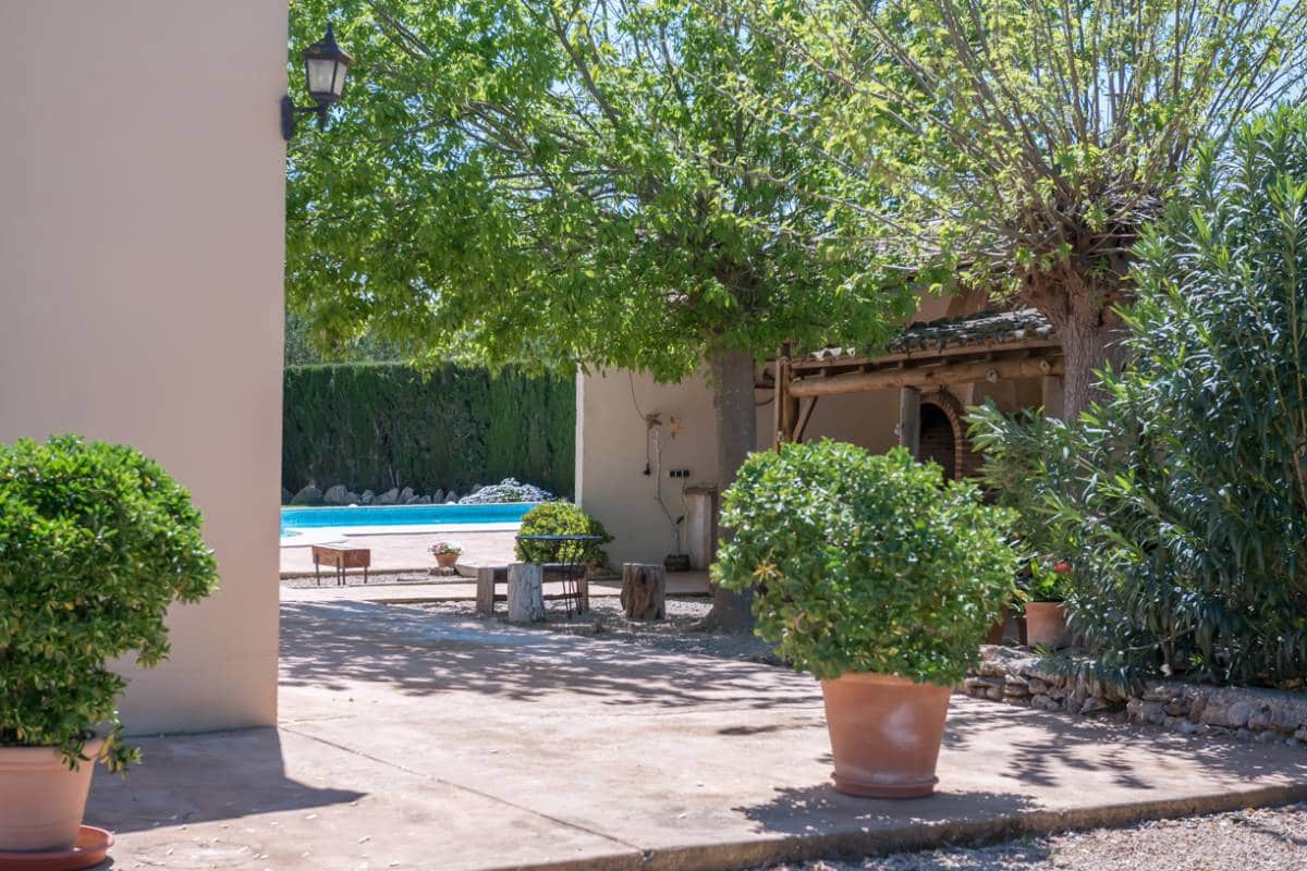 4 sypialnia Finka/Dom wiejski na sprzedaż w Sencelles z basenem garażem - 850 000 € (Ref: 9166473)