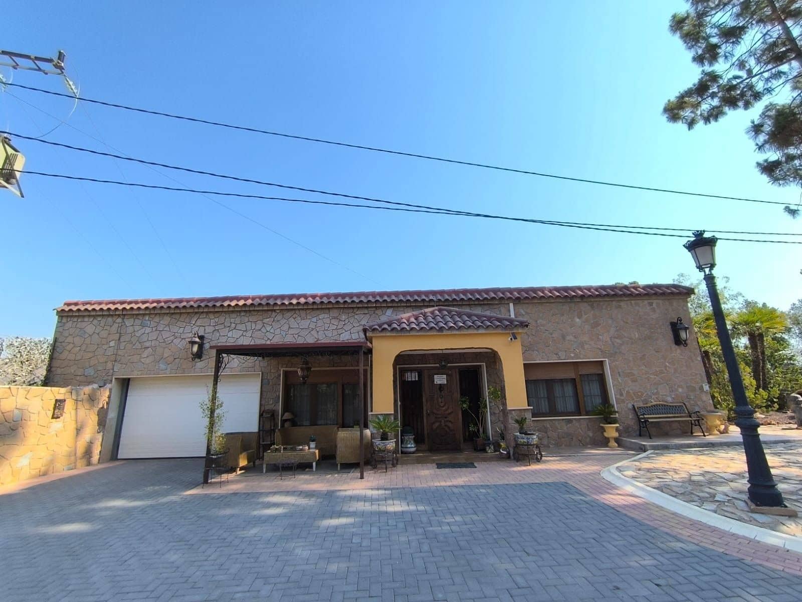 10 bedroom Villa for sale in Monovar / Monover with pool garage - € 624,995 (Ref: 10004323)