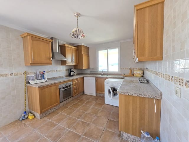 3 bedroom Villa for sale in Monóvar / Monóver with pool - € 319,995 (Ref: 10006710)